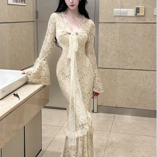 画报夫人原创自制蕾丝温柔飘逸喇叭袖 梦情蕾丝