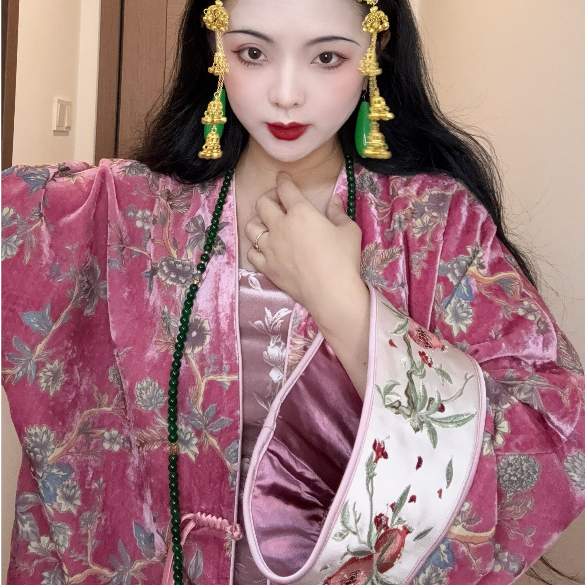 LHMknk1画报夫人原创中式国风刺绣丝绒外套 粉色烂花绒
