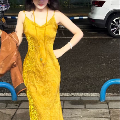 LHMknk1画报夫人原创自制人丝浮光锦斜裁u领吊带连衣裙 顺金吊带