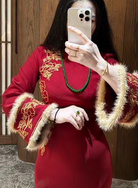 画报夫人原创秋冬高级定位花刺绣旗袍 红色倒大袖当家牡丹