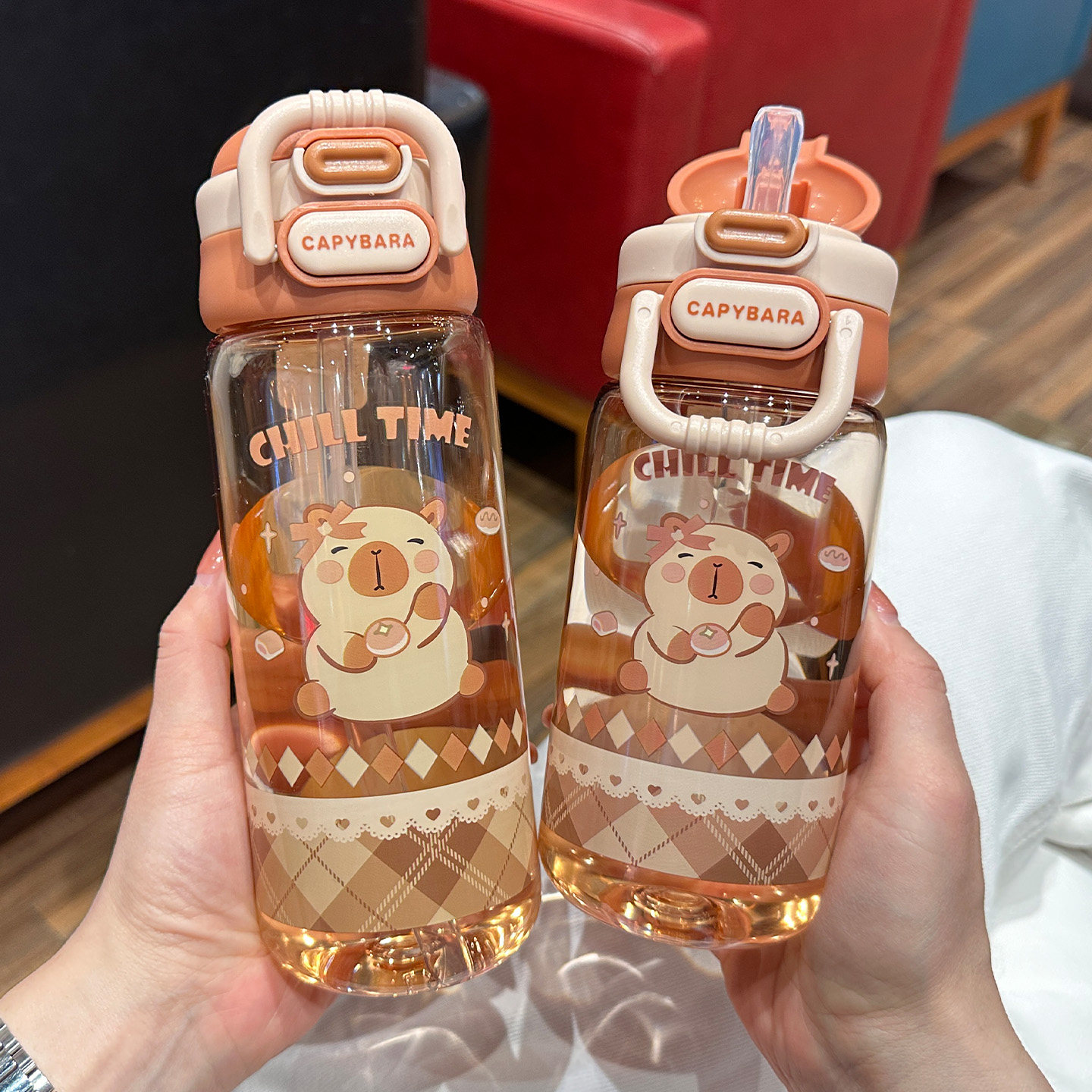 夏季儿童水杯男孩女孩卡皮巴拉吸管杯学生便携耐高温Tritan双饮杯