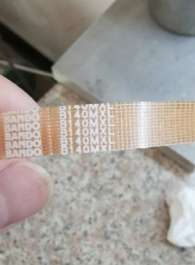 工业传动带同步齿形皮带PU聚胺脂桔橘黄色日本阪东BANDO牌140MXL