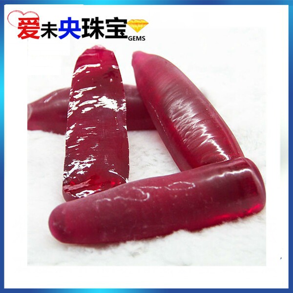鸽血红红宝石原材料粉熔红刚玉原石矿物结晶体材质宝石裸石
