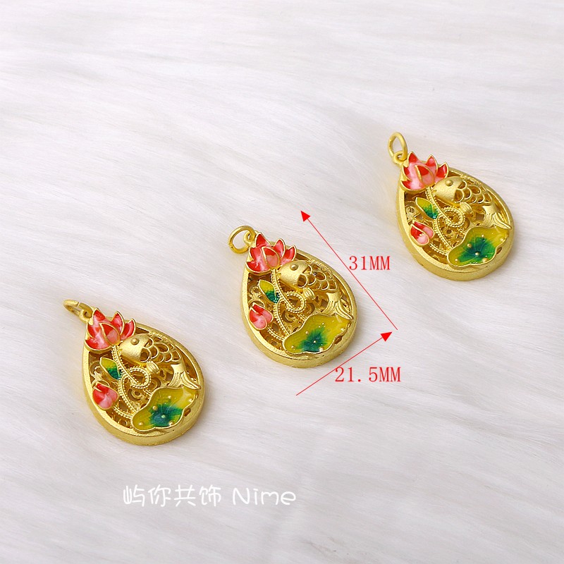 年年有鱼水滴形鲤鱼荷花吊坠