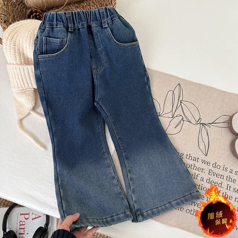 女童加绒牛仔裤冬2026新款洋气儿童裤子加厚宝宝一体绒微喇叭裤潮