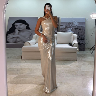 圆珠褶皱设计亮面修身 耀眼Superstar 拖地背心连衣裙女 Sisjuly