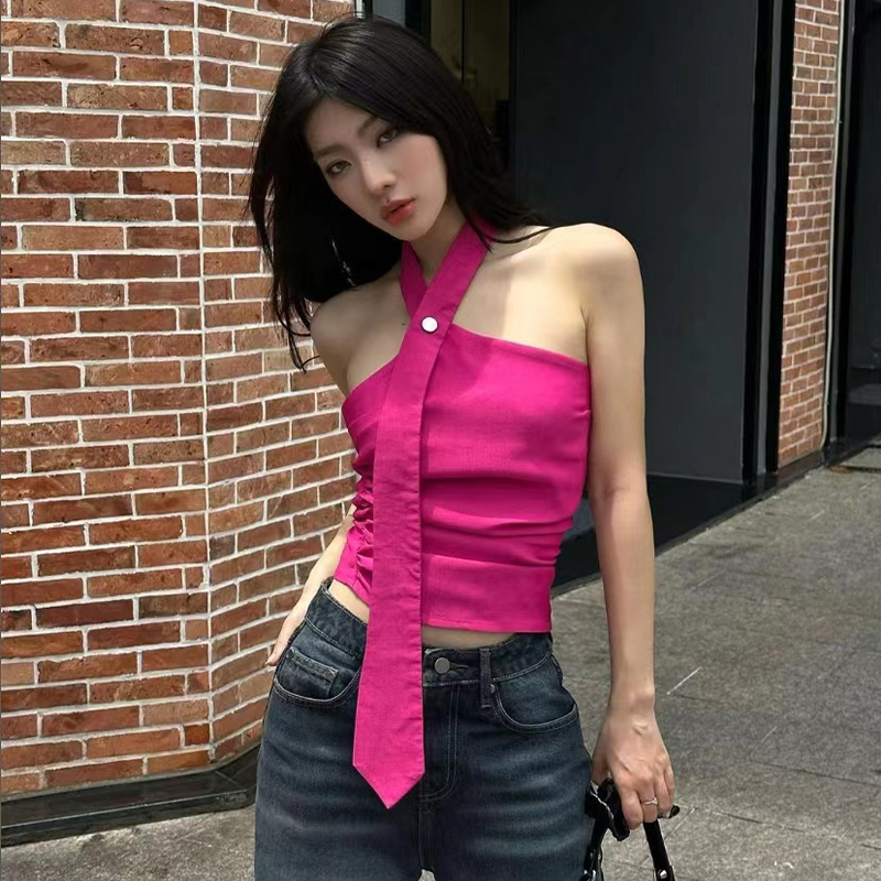 泰酷辣炸街拽姐超显白气质吊带