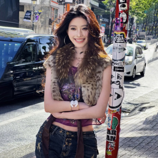 豹豹美人毛茸茸开叉设计无袖 时尚 秋日茶棕甜辣 短外套女 Sisjuly