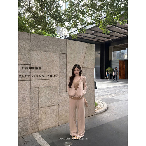 Yinkoo「极简休闲」连帽卫衣外套直筒裤女运动裤休闲套装