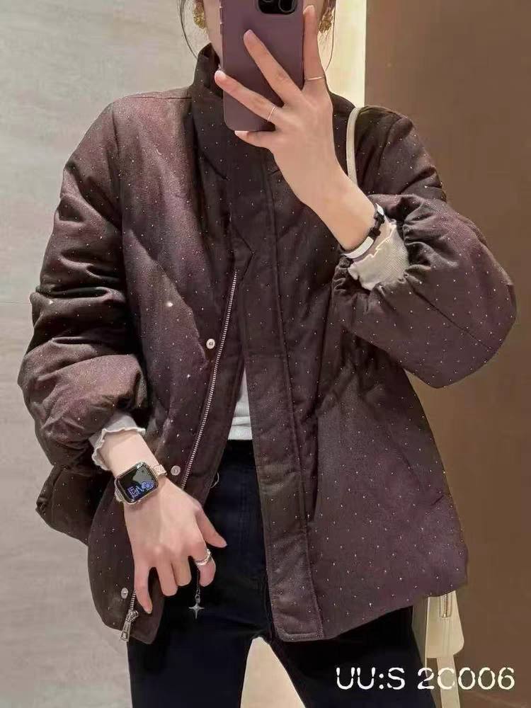 欧洲站2025冬季新款重工烫钻立领羽绒服小个子洋气百搭短外套上衣