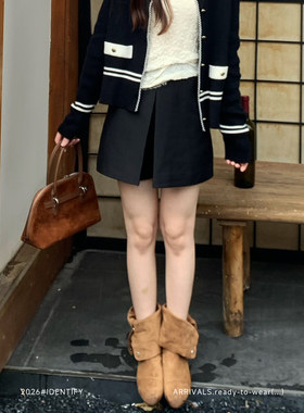 气质高腰围裹式前开叉西装短裤