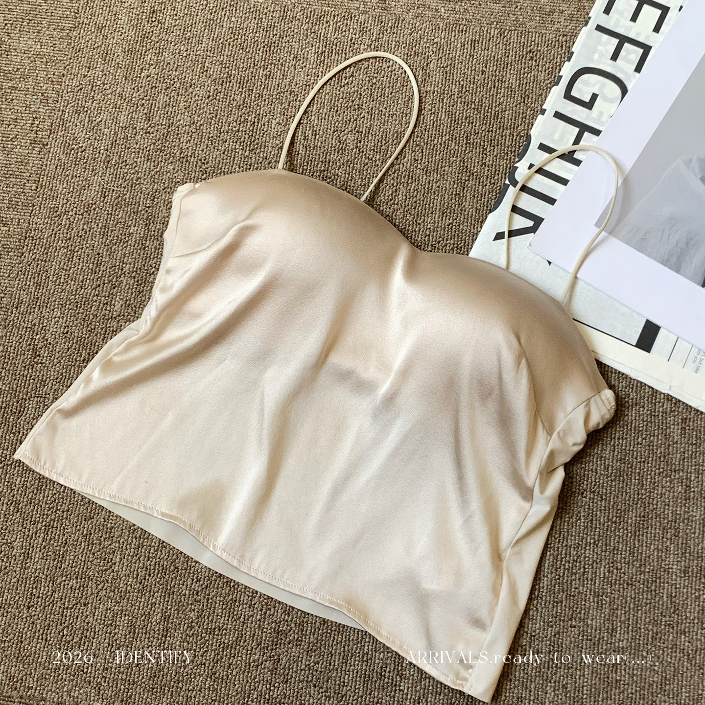 香香IDENTIFY【夏日美背】 桑蚕丝细绳吊带内搭bra女香槟色美背
