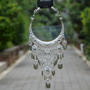 中国民族风特色少数民族彝族景颇族苗族银饰高档项链舞蹈演出配饰