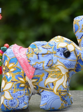 云南民族风傣族农家乐饭店酒店布艺公仔小象创意摆件家居客厅装饰