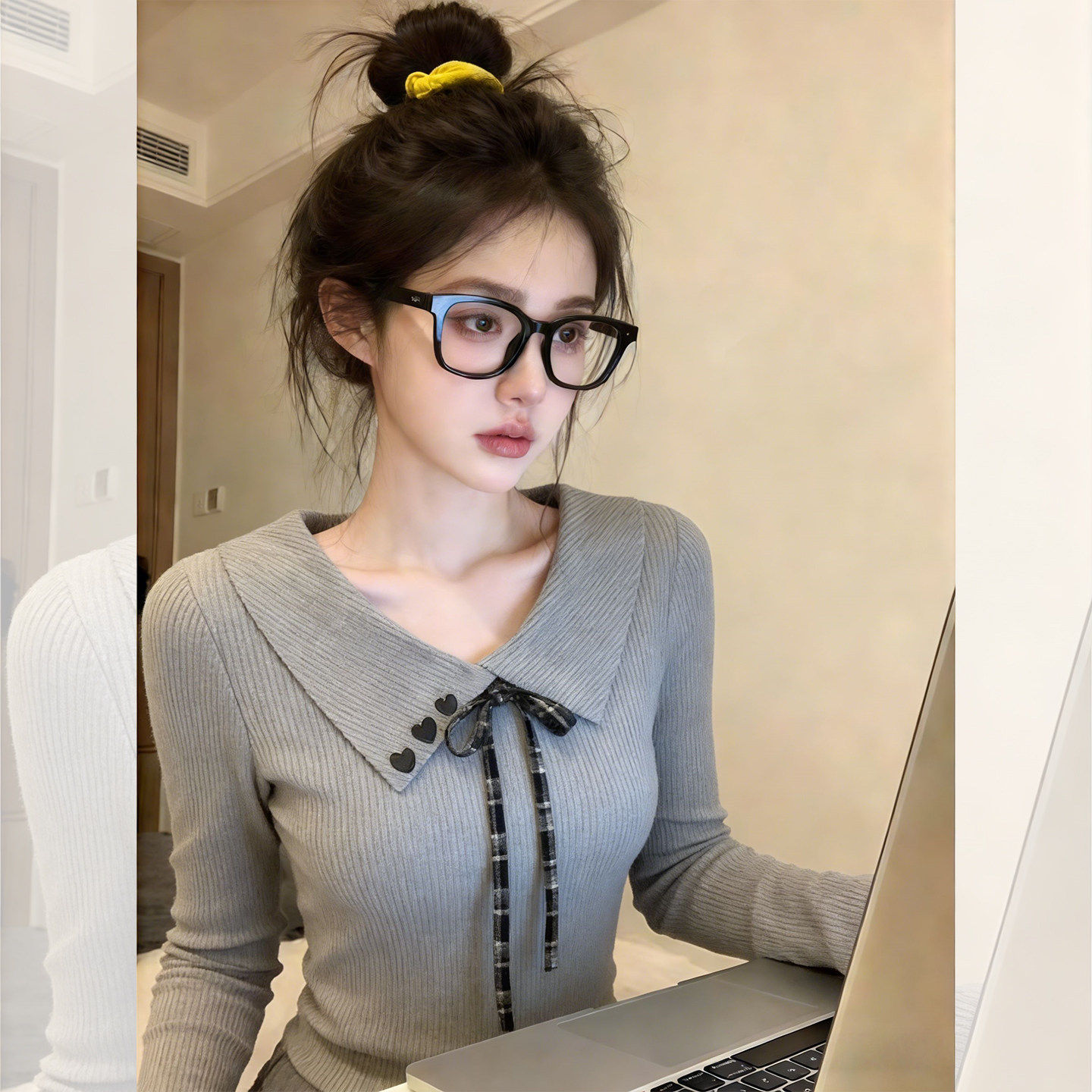 灰色polo领爱心系带修身T恤女2026早春季韩系学院风时尚减龄上衣