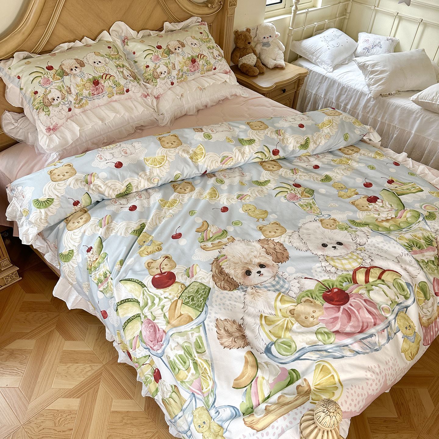 罗莉塔设计师合作款百分