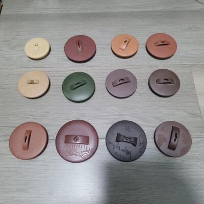 紫砂盖茶壶配件宜兴紫砂汉瓦盖子黄蓝降坡朱红绿泥盖子可选手工制