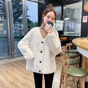 白色皮毛一体羊羔毛皮草外套女短款2025秋冬新款小个子羊剪绒大衣