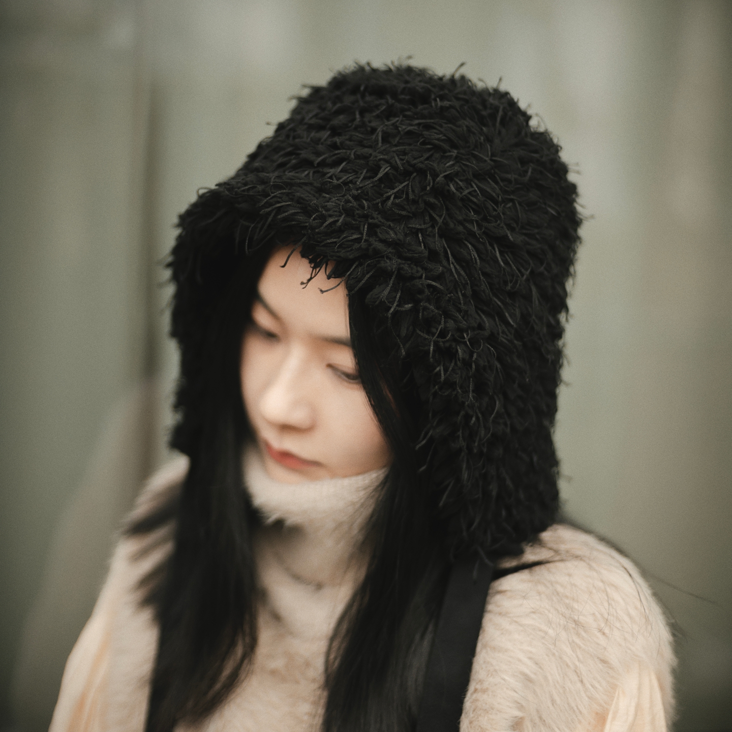 毛绒飘带帽兜双面巴拉克拉法帽