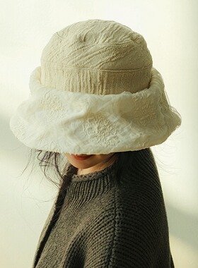 MING 暴雪茉莉 l 原创立体浮雕肌理秋冬白色渔夫帽梦幻感盆帽