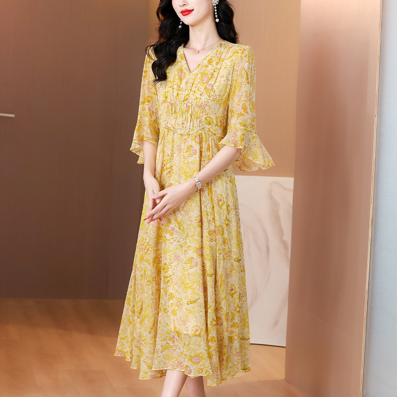 高品质爆款2025年夏季新款真丝桑蚕丝礼服裙显瘦黄色碎花连衣裙女