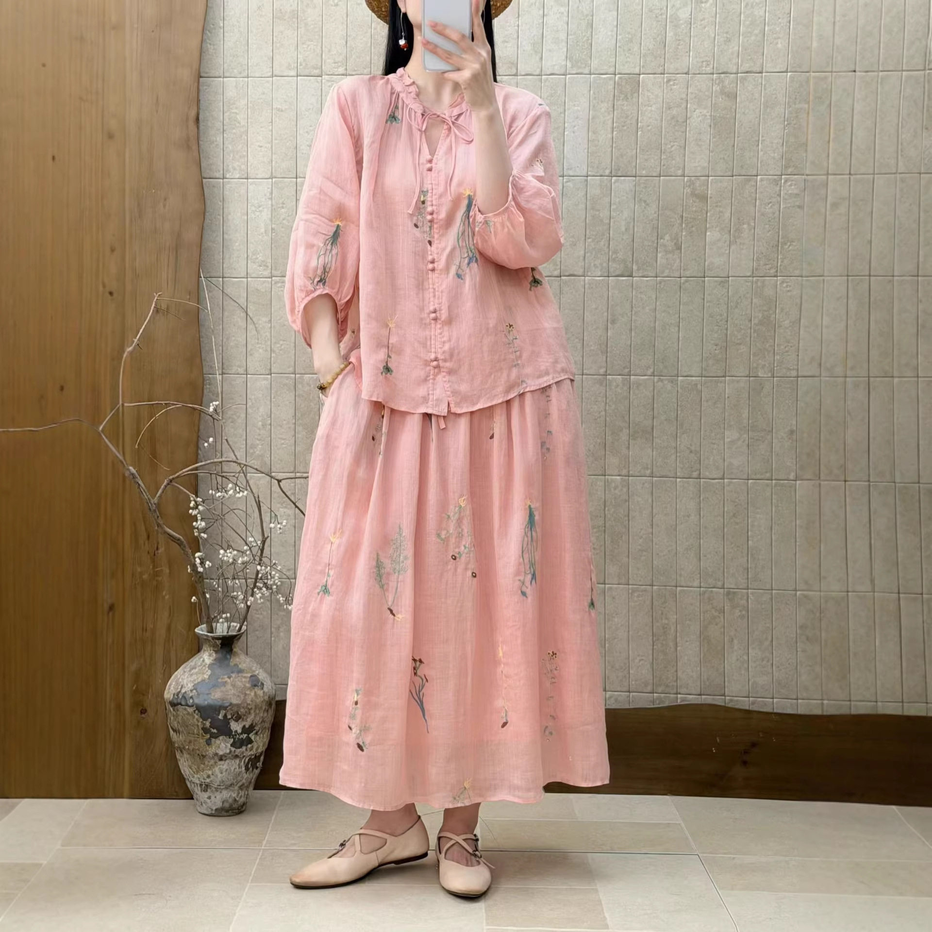 苎麻刺绣衬衫套装26夏季新款文艺风圆领系带中袖+森系减龄半身裙