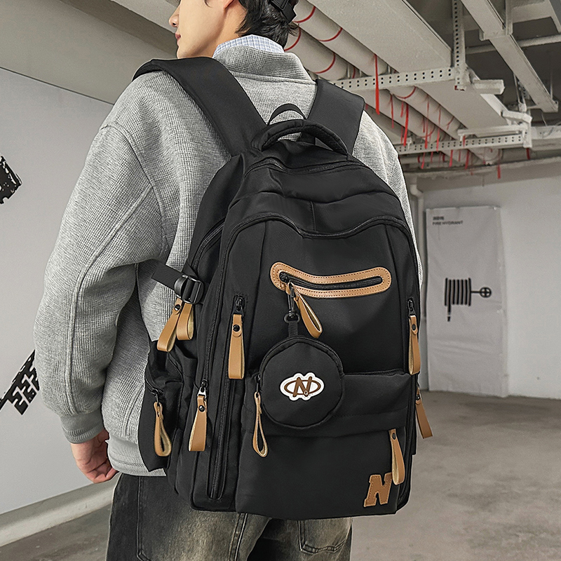 书包女双肩包2025新款初中生背包