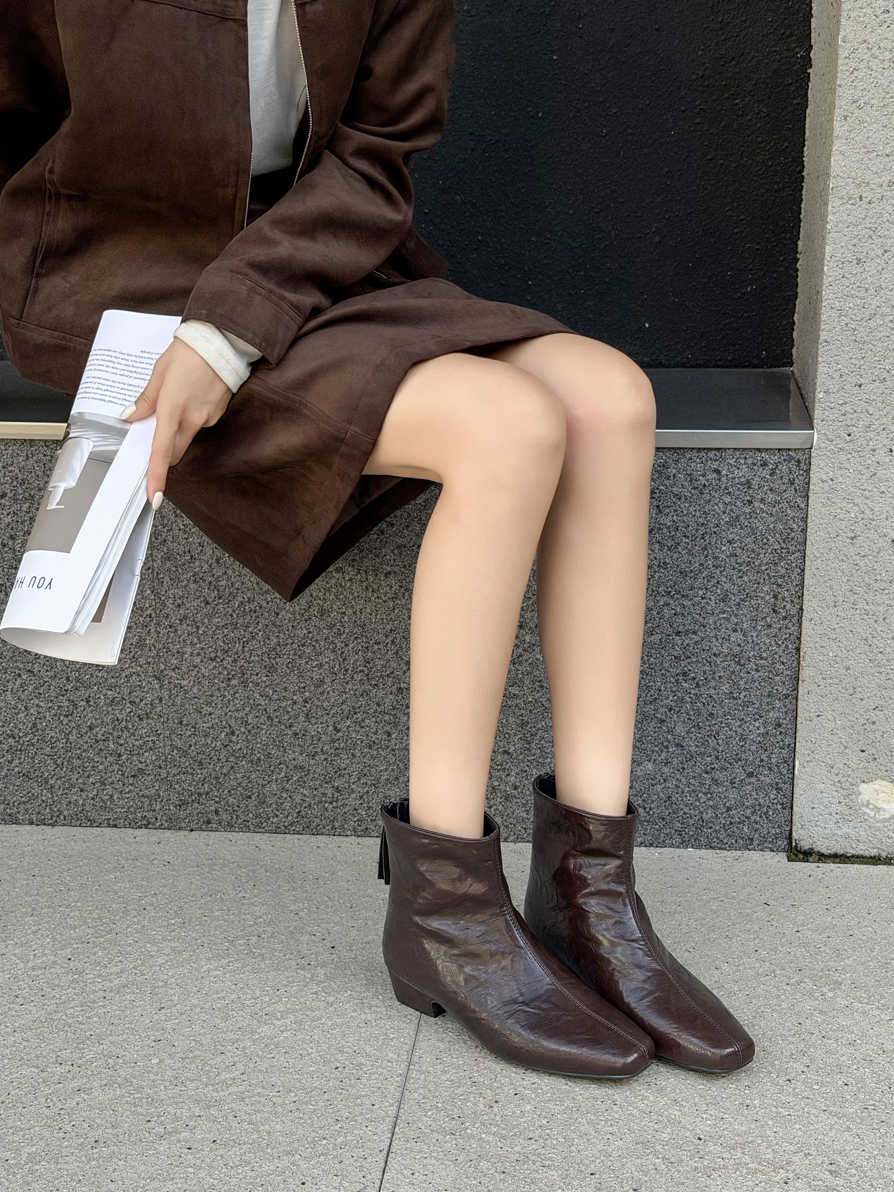 2026新款矮跟平跟短靴女百搭时尚真皮轻便舒适方头切尔西靴66L007