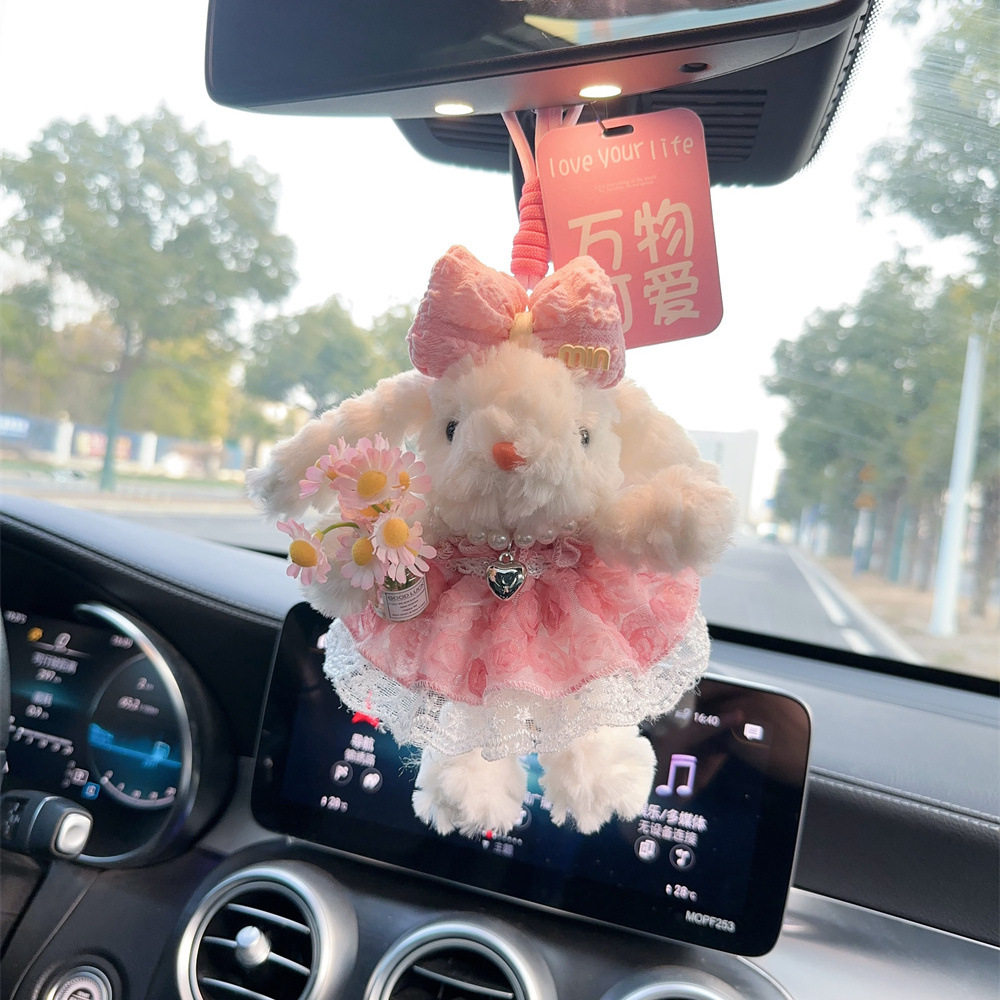 汽车挂件创意毛绒小兔可爱奢高档后视镜车载挂链装吊饰车内饰女神