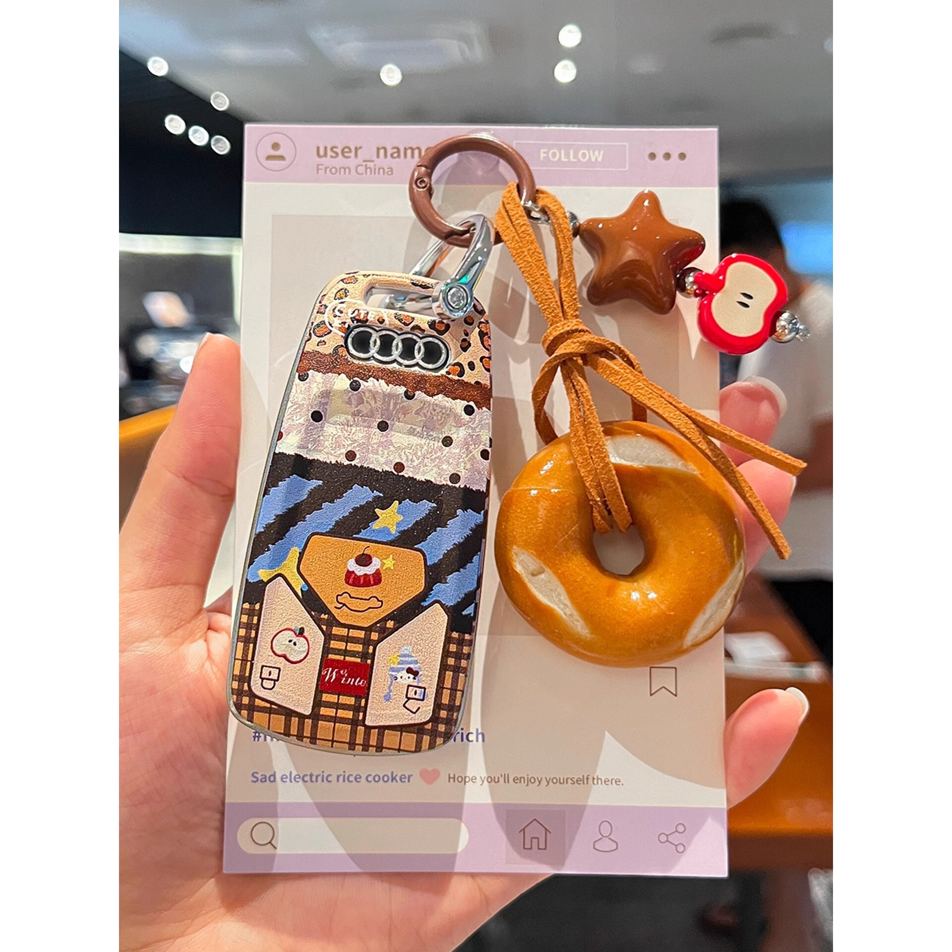 适用奥迪25款A3钥匙套A6l/A7L/A4L车q5l/q3/q7/q2壳q4etron男女扣