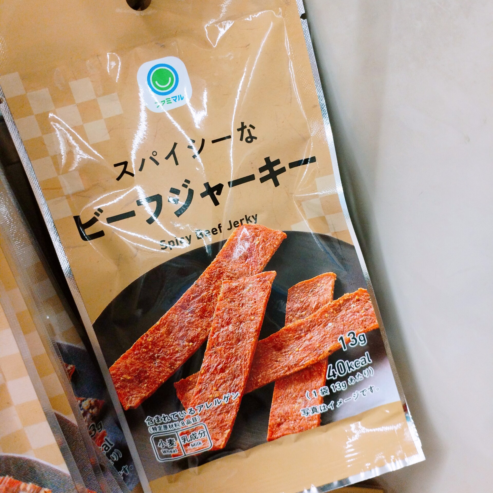 非现货【祺】日本代购 辛辣味牛肉干4398