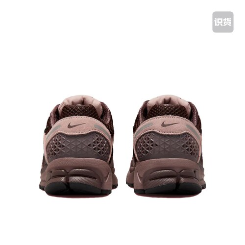 Nike Zoom Vomero 5 跑鞋 舒适缓震网面透气百搭复古安徽zz仓