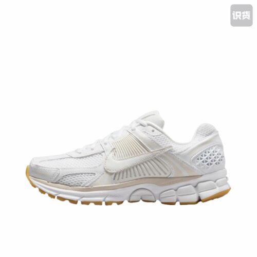 Nike Zoom Vomero 5 跑鞋FJ2028-104