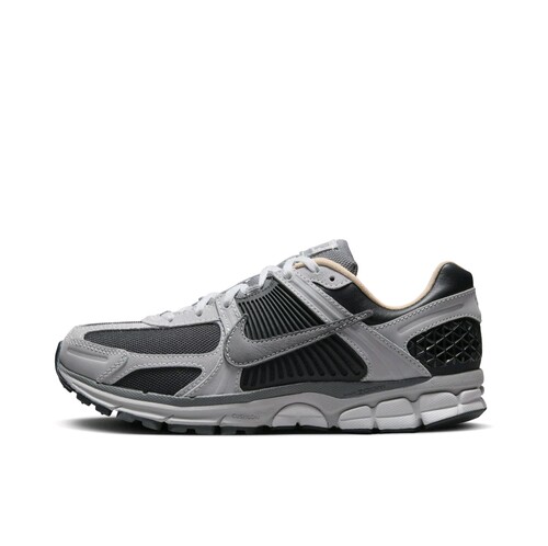 Nike Zoom Vomero 5 跑鞋 舒适缓震网面透气百搭复古支撑河南xc仓