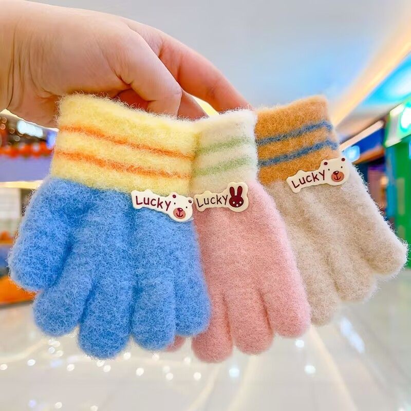 卡通可爱宝宝手套冬季2-5岁防寒保暖加厚男女通用骑车写字防冻手