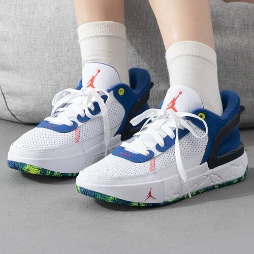 正品NIKE耐克JORDAN DAY 1舒适防滑耐磨低帮运动跑步鞋FQ1306-100