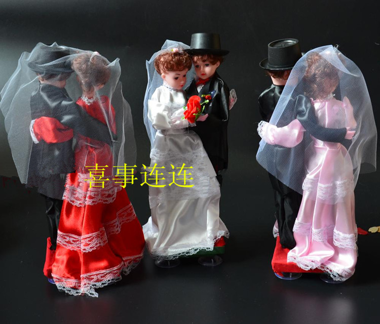 新郎新娘一对婚车车头装扮装饰压床小熊情侣喜庆对娃娃公仔特价批