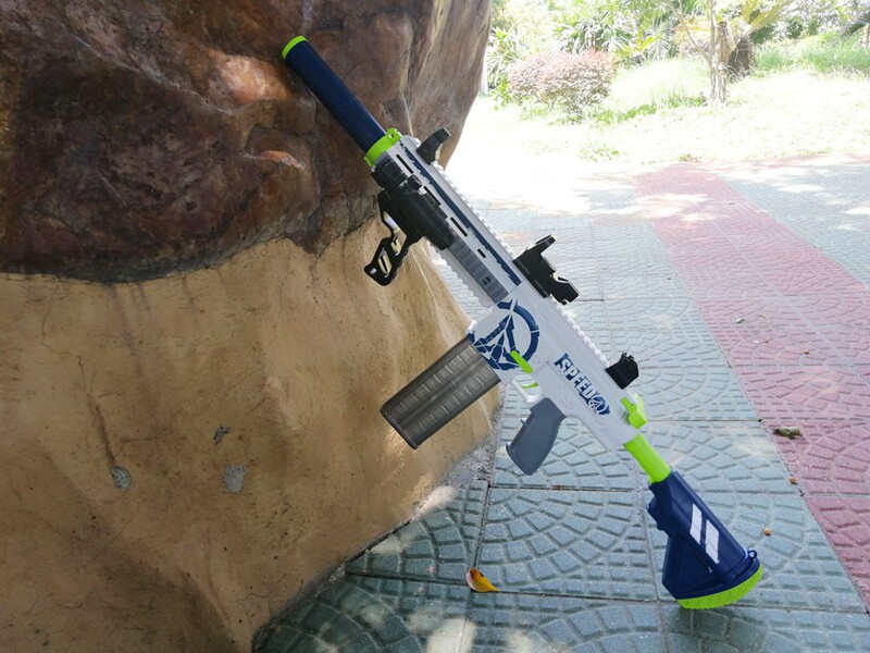乐辉m249手自一体套装突击步枪图片