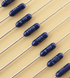 PTF5679K600BYEB 金属膜电阻器  79.6 kOhms 1/8W 0.1 % Vishay