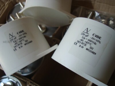 C4DEHPQ6220QA8TK600V220uF