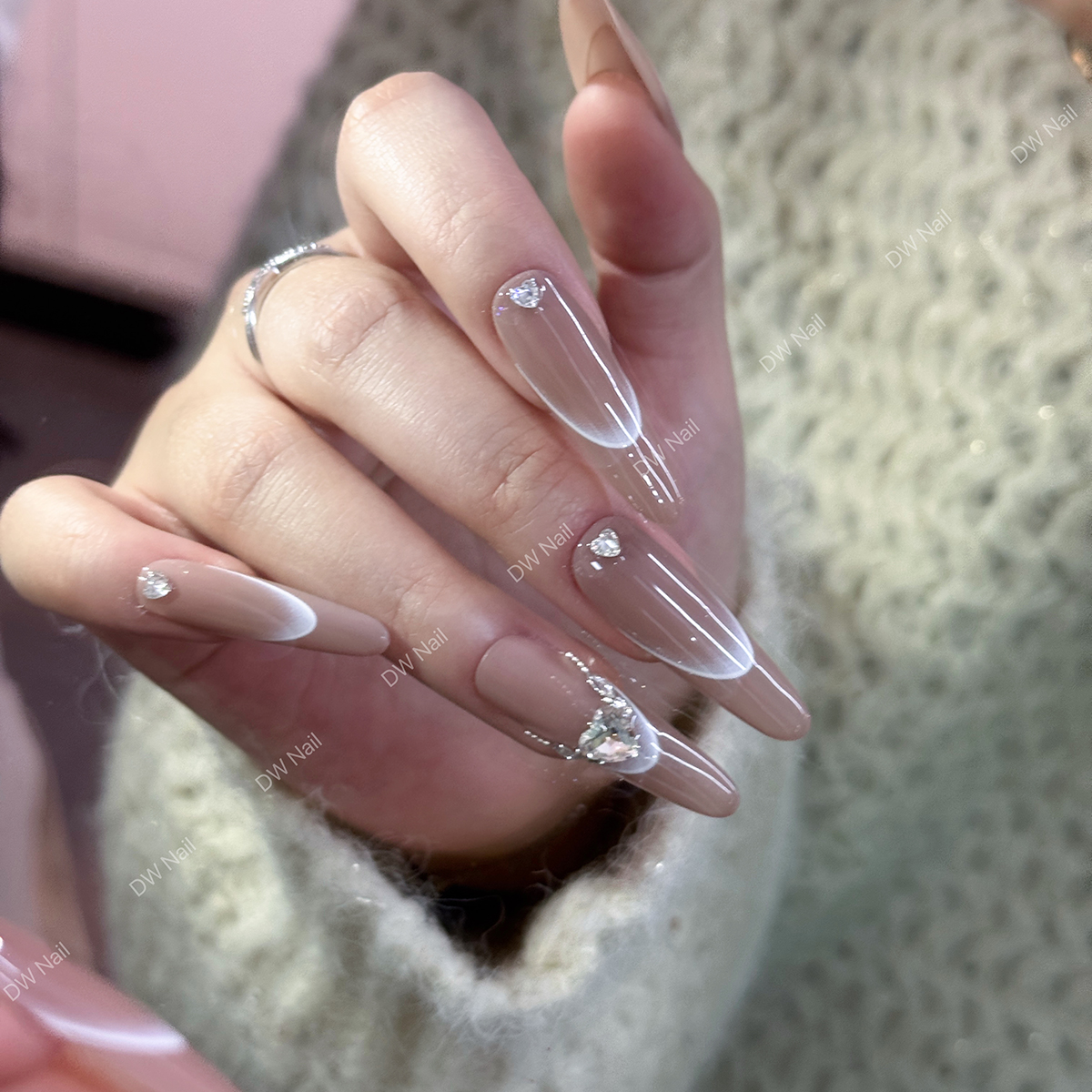 【DW轻奢Nail】奶盖.显手白高级小众穿戴甲美甲假指甲手工定制