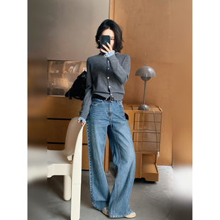 骆衣衣TheLOE 100羊毛简约木耳领拼接单排扣百搭针织开衫