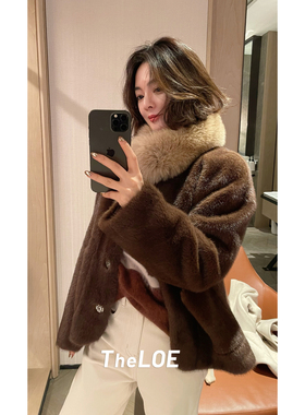 骆衣衣TheLOE/915g圆领百搭双口袋简约温暖外套