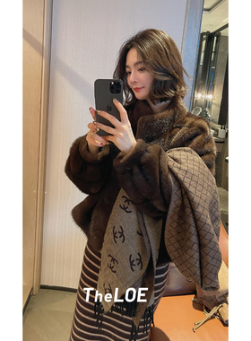 骆衣衣TheLOE/百搭圆领小众设计感环保水貂绒外套