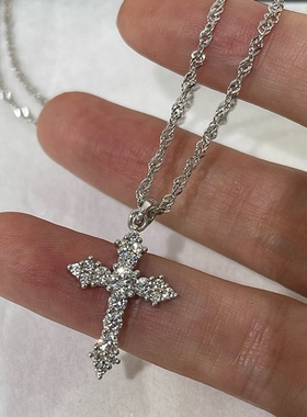 轻奢锆石十字架吊坠项链女设计感小众个性简约百搭气质颈链锁骨链