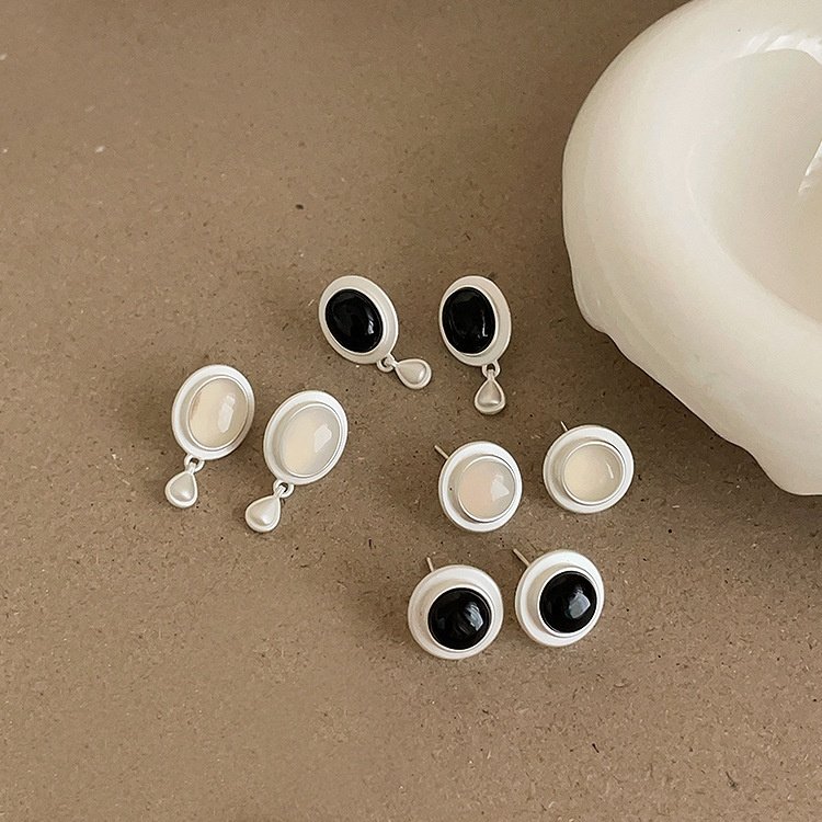 感哑光金属猫眼石耳钉女小众设计感复古个性简约百搭耳环耳饰
