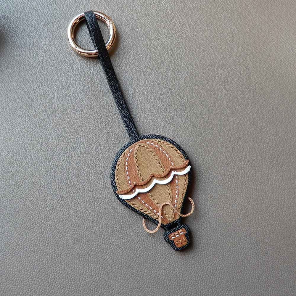 原创热气球挂饰高级包挂钥匙扣手工法羊真皮卡通车挂生日礼物治愈,服饰配件/皮带/帽子/围巾,包挂件,淘宝优惠券,粉丝福利购,淘宝优惠卷