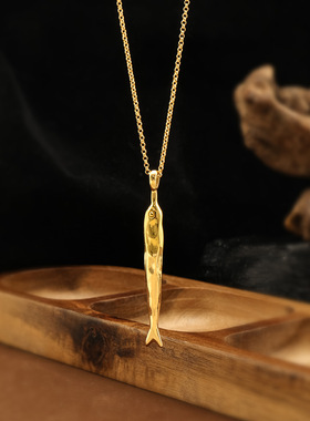 复古艺术金鱼项链 铜镀18k金长款吊坠小众设计感轻奢感毛衣链