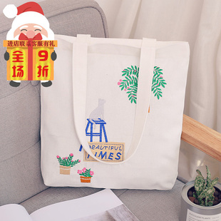 2019新款 chic包包女文艺女布袋百搭重工艺刺绣斜跨单肩帆布包女包