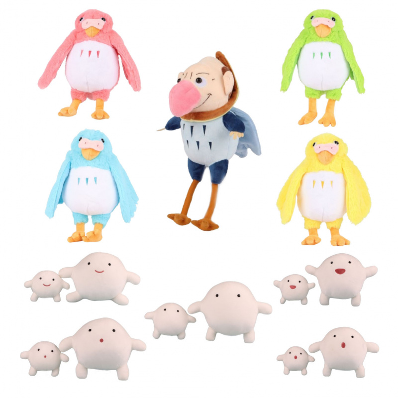 男孩与苍鹭毛绒玩具团子